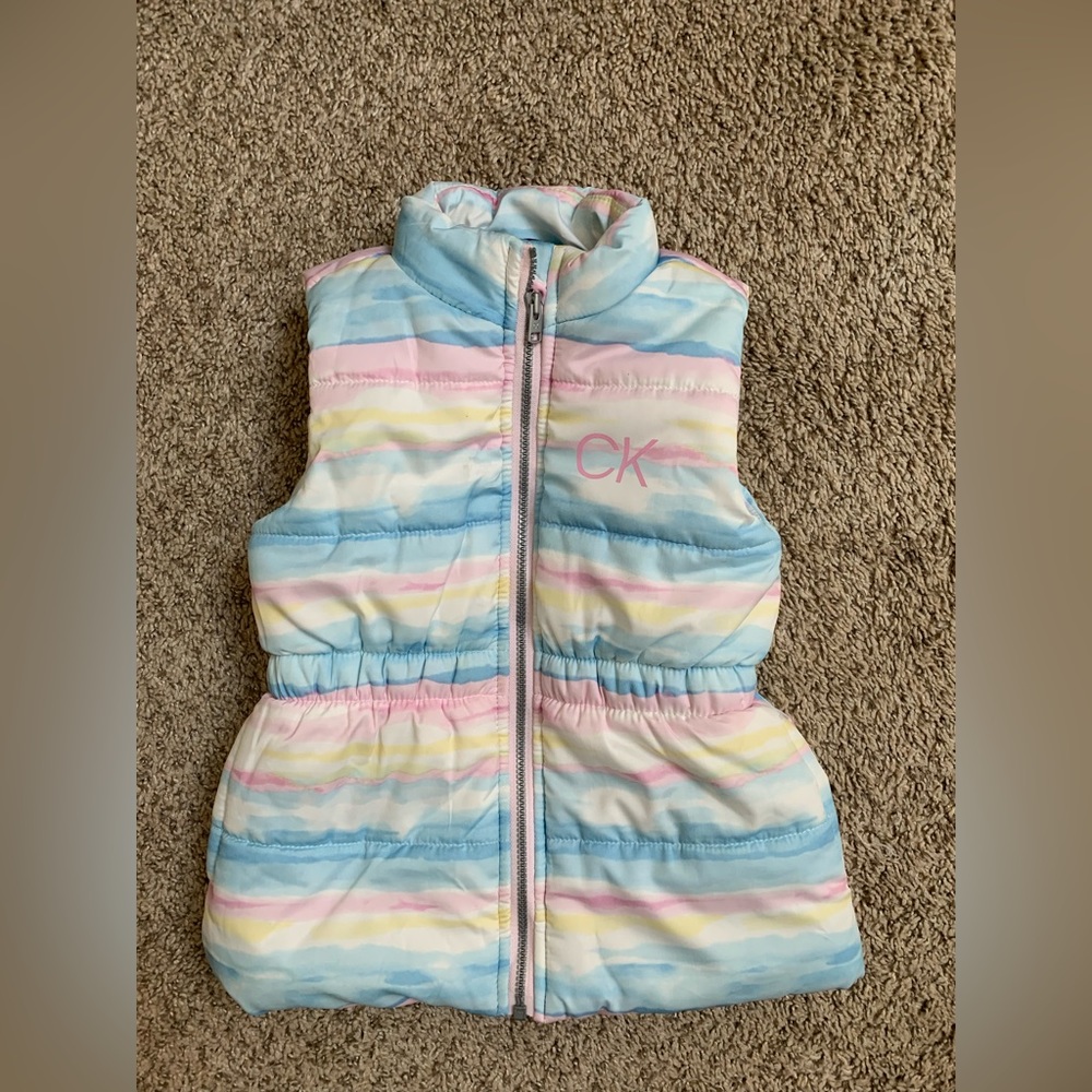 3T Girls Calvin Klein puffy vest , EUC!